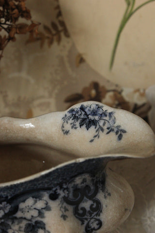 Old Travelled Sauce Boat in Inky Blue