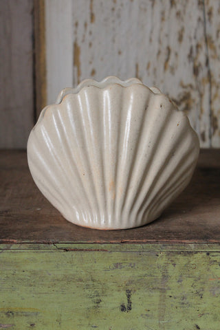 Mid Century Scallop Shell Posy Vase