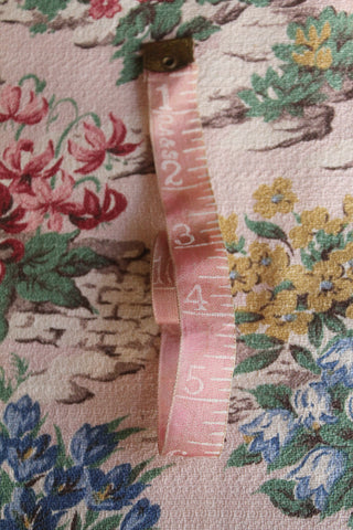 Beautiful Vintage Silk Tape Measure