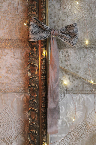 Beautiful Silk Tree/Wreath Bow - Arrangement 5