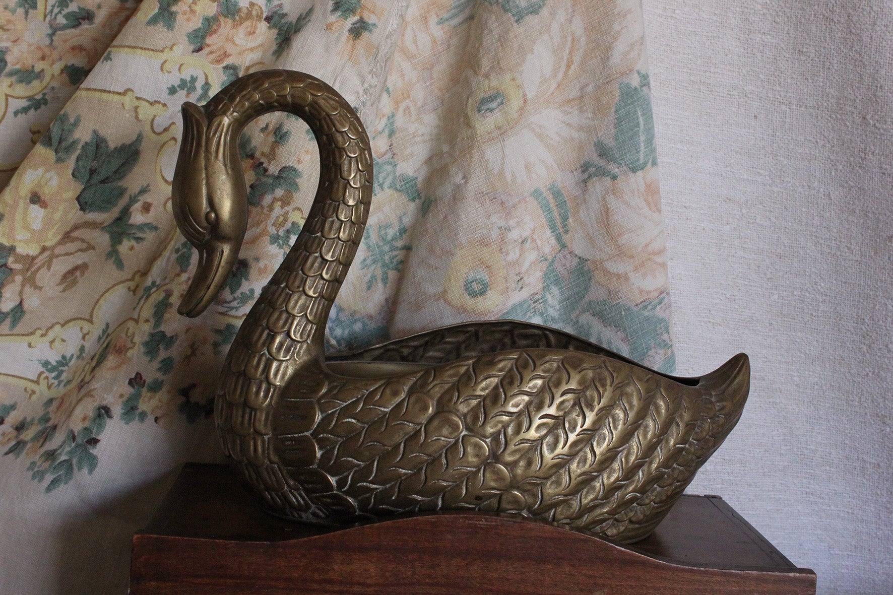Beautiful Old Brass Swan Planter