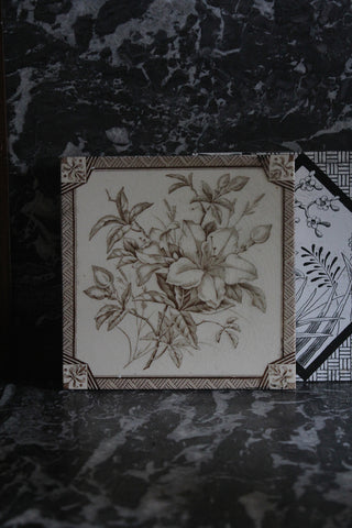 Old Floral Victorian Tile - Linear Lillies