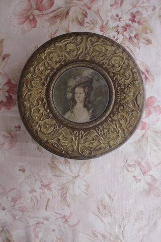 Huntley & Palmer Tin - Mrs Graham