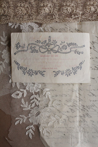 Embroidery Transfer - Ditsy and Bow