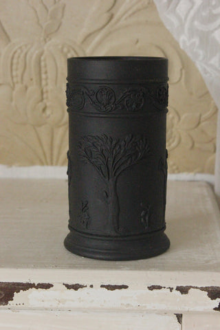 Beautiful Antique Wedgewood Basalt Pot