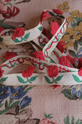 Vintage Tulip Ribbon