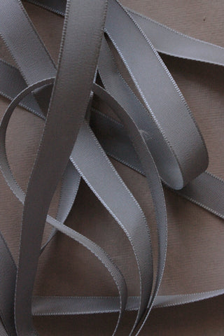 Double Satin Vintage Ribbon - Latte Creme