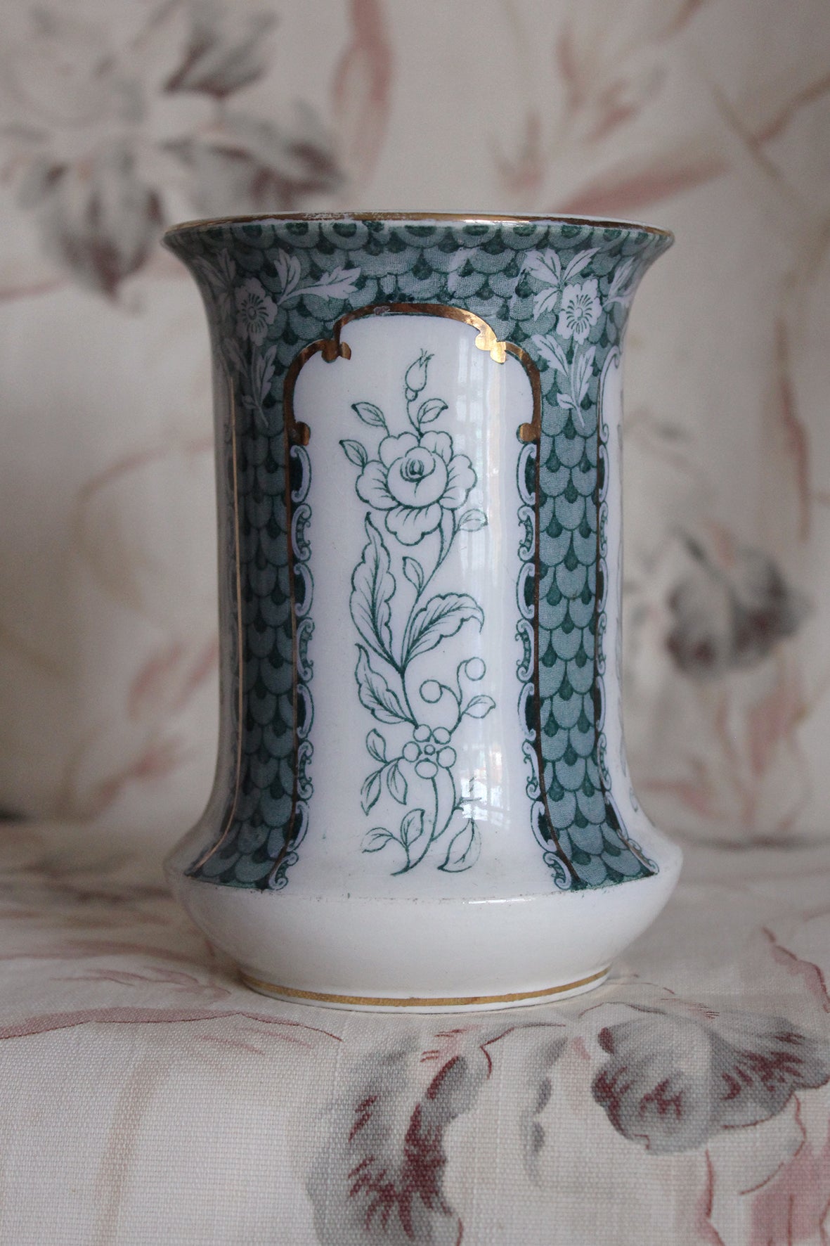 Old Middleport Vase