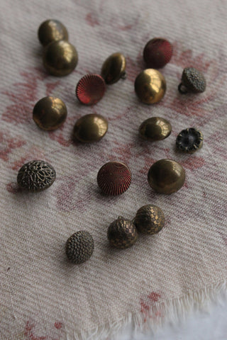 Collection of antique buttons - maninly brass