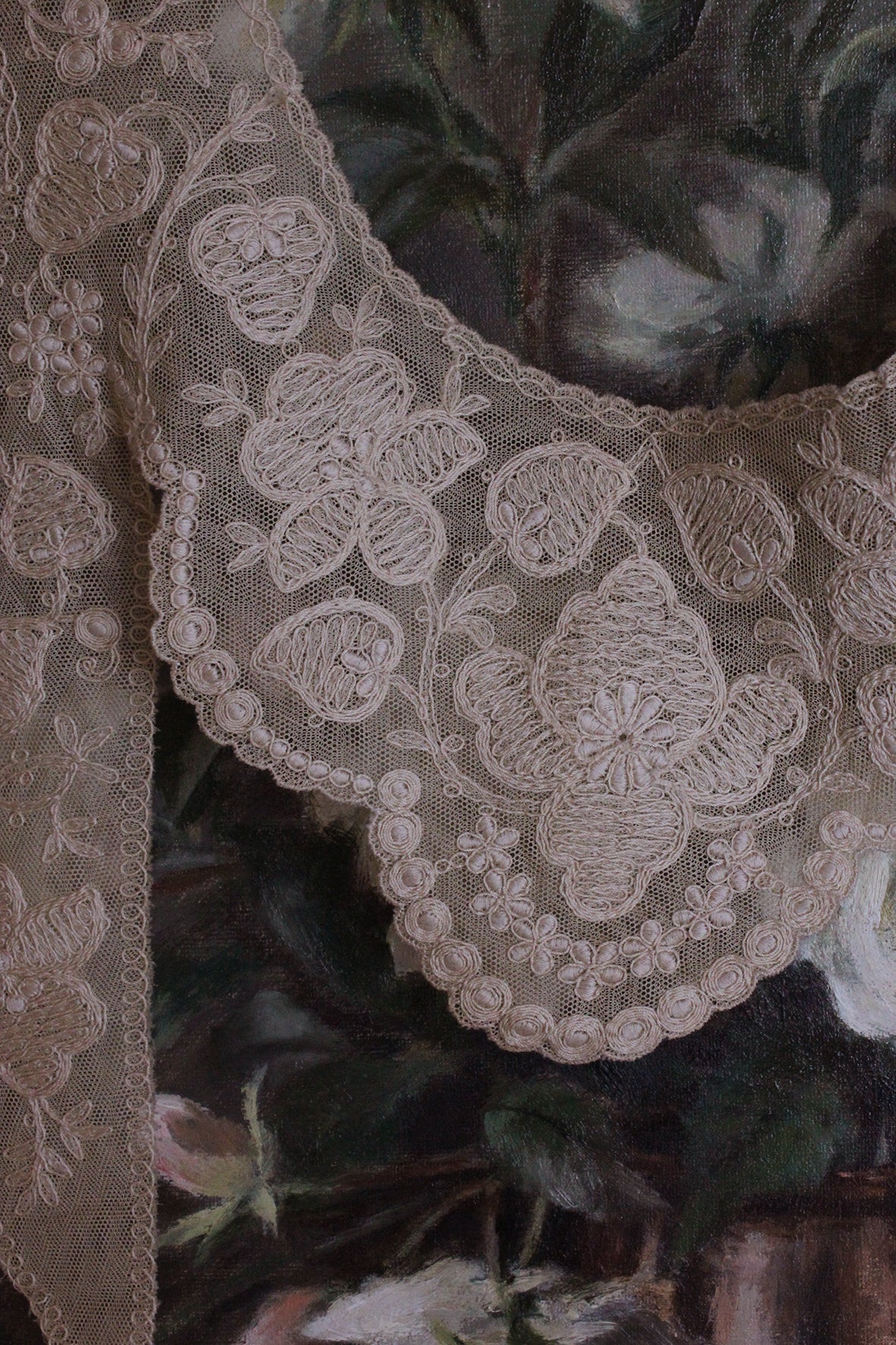 Old Large Machine Embroidered Lace Dress Collar
