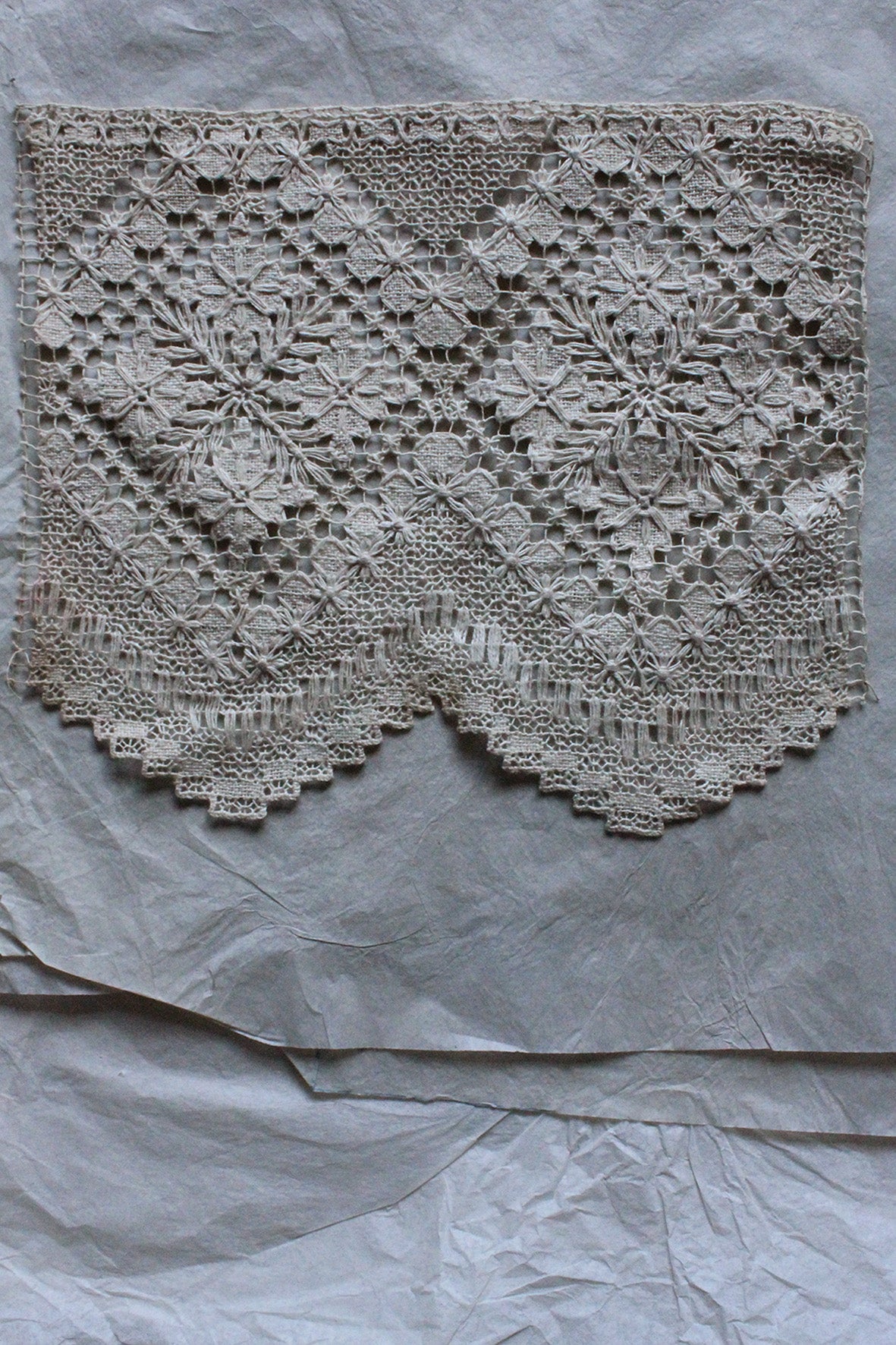 Antique lace edging online