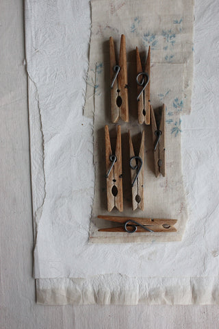 Vintage Spring Pegs - half dozen
