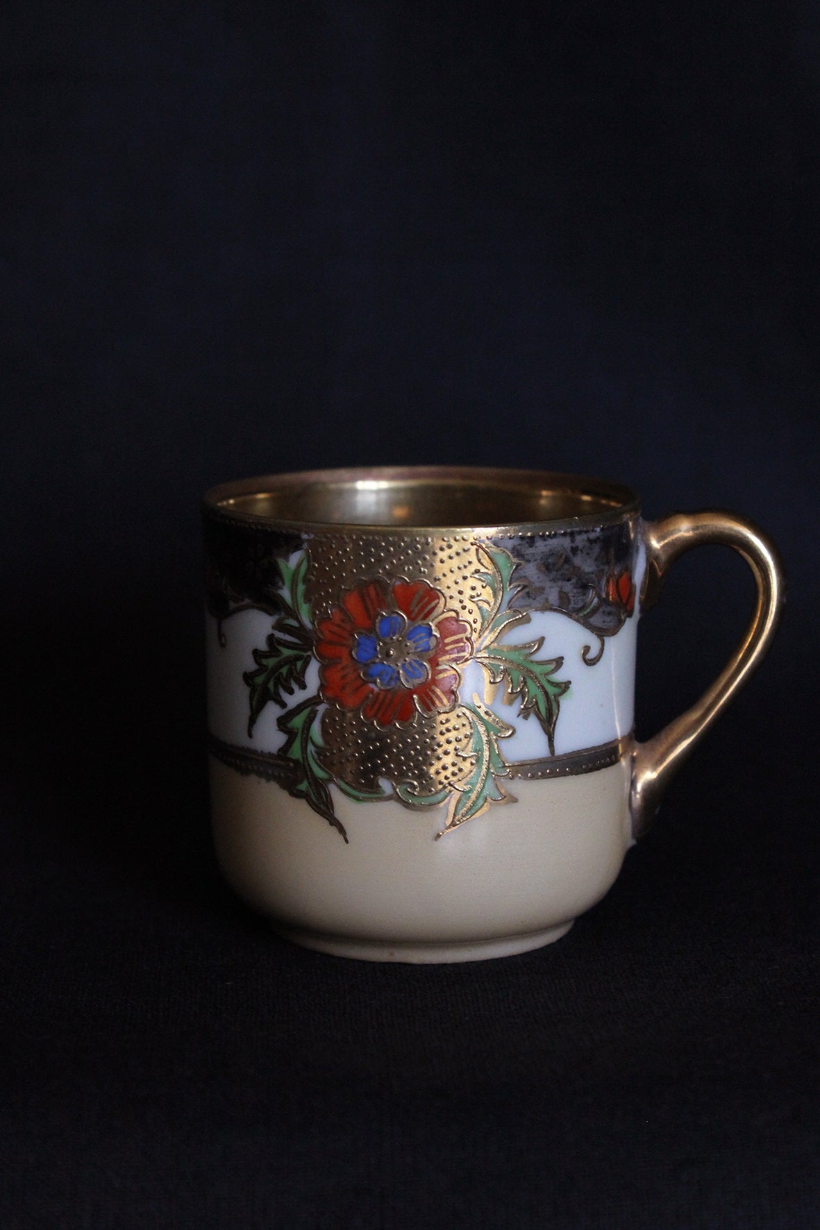 Sweet Vintage Hand Painted Japanese Cup