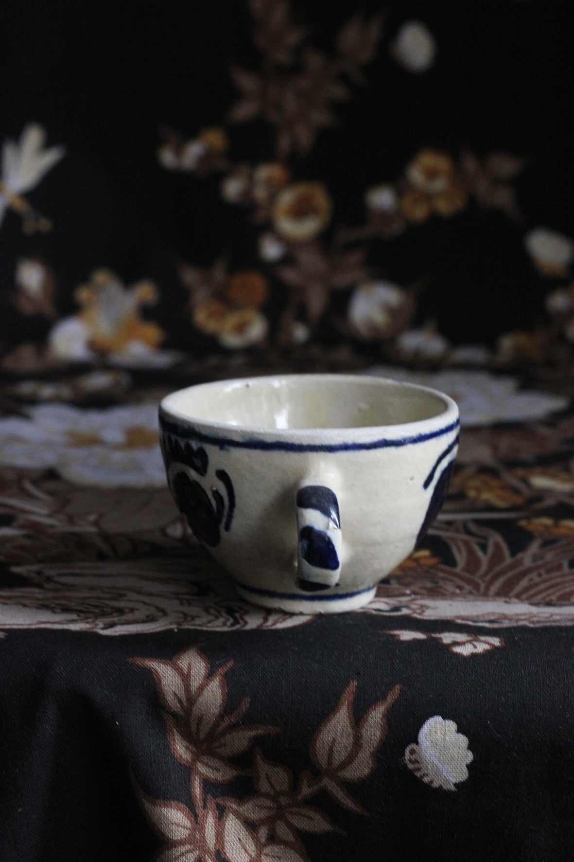 Old Small Folk Cup