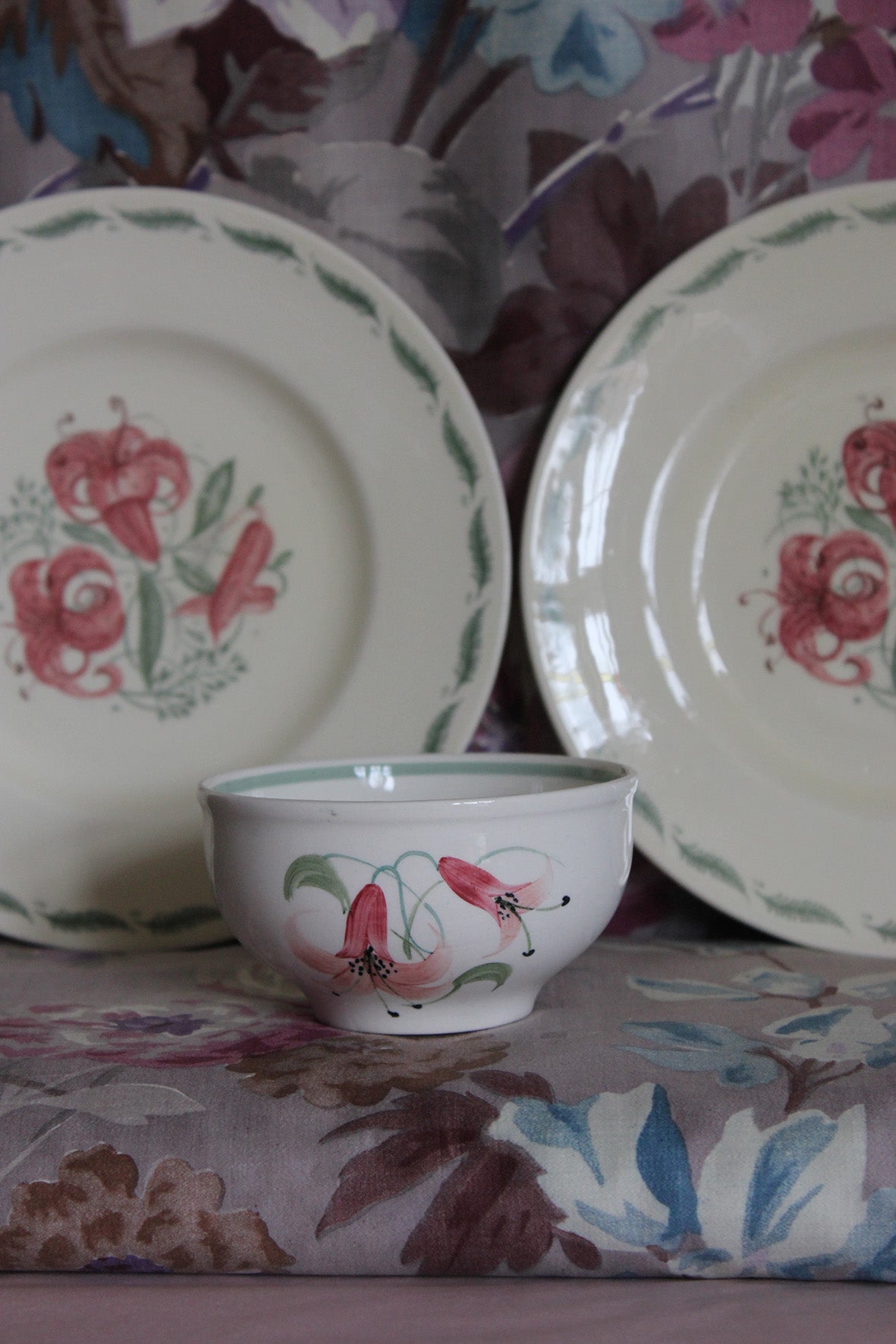Early Susie Cooper Plates and Bowl