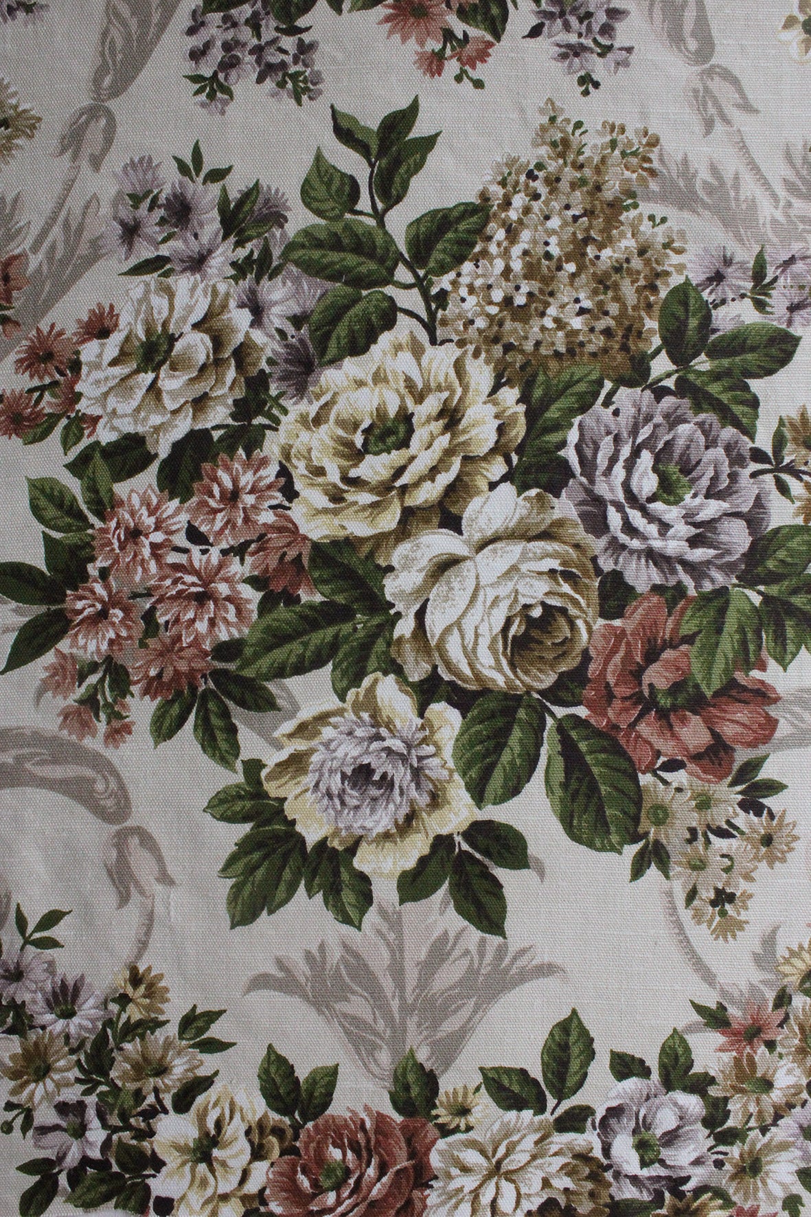 "Versailles" - Vintage David Whitehead Floral Panel